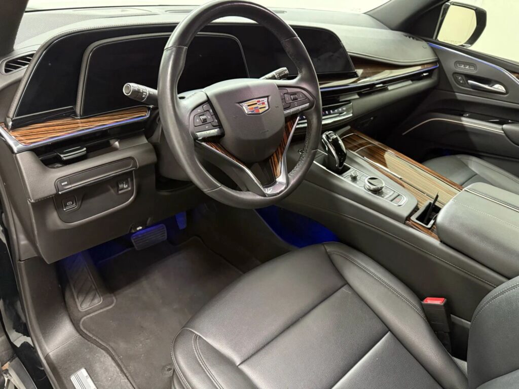 2023 CADILLAC ESCALADE ESV SPORT PLATINUM